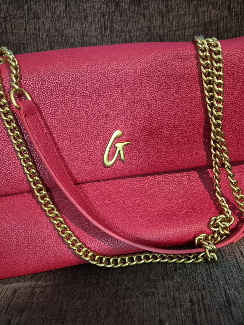 Glamaholic Large Flap Bag In Red